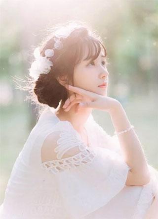 穿成偏执反派的小心肝。[羞涩
